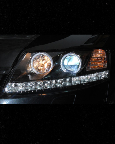 ĐÈN PHA LED NGUYÊN BỘ CẢ VỎ AUDI A6 2008